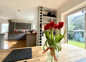 Dining Kitchen- click for photo gallery